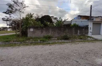Excelente terreno plano com 300metros, de esquina, frente praça, para construir sua casa dos sonhos!
