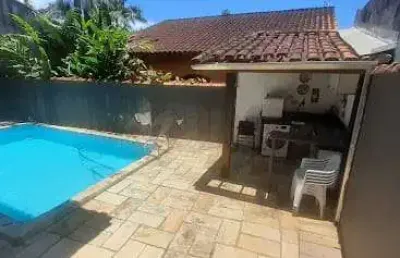 Casa à venda 3 quartos, 1 suite, 2 vagas, 180m², massaguaçu, caraguatatuba - sp