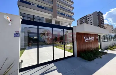 Viva o sonho: apartamento de alto padrão com vista para o mar e varanda gourmet integrada!
