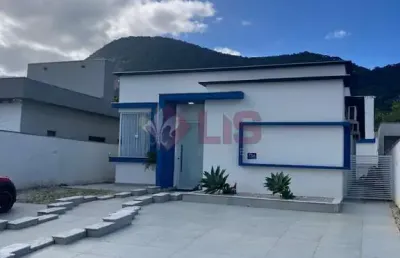 Excelente casa térrea - praia da mococa -condomínio mar verde