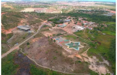 Terreno à venda na Avenida Alexandre Alcino, Santa Maria, Aracaju