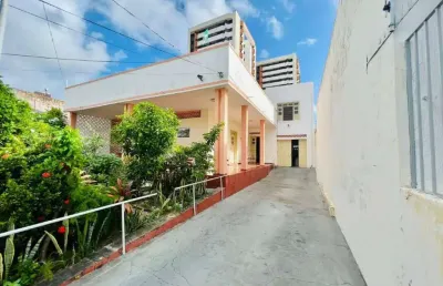 Casa com 4 quartos à venda na Rua Riachuelo, São José, Aracaju