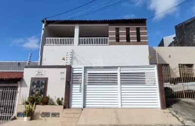 Casa em condominio à venda, 8 quartos, 2 suítes, 1 vaga, dezoito do forte - aracaju/se