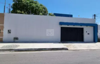 Casa com 3 quartos à venda na Rua Manoel Andrade, Coroa do Meio, Aracaju