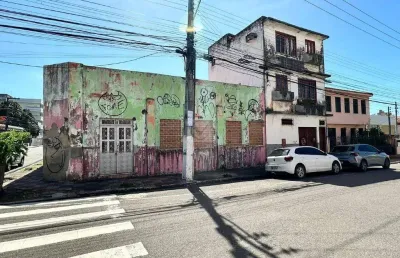 Oportunidade imperdível para o seu negócio: casa com terreno amplo no coração de aracaju!