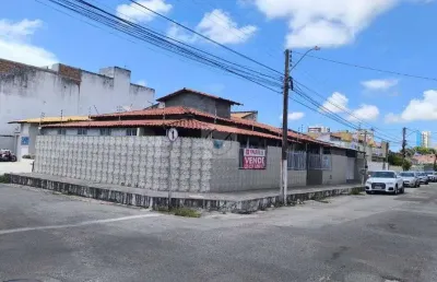 Casa com 3 quartos à venda na Rua Américo Curvelo, Salgado Filho, Aracaju