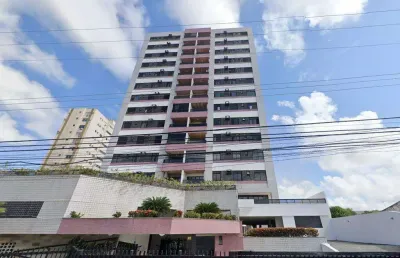 Apto reformado, com 4 quartos (sendo 02 suíte) no condominio montparnasse - são josé