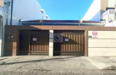 Casa com 3 quartos à venda na Rua Arnaldo Maciel de Andrade, Farolândia, Aracaju