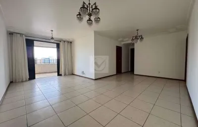 Apartamento com 4 quartos para alugar na Avenida Deputado Pedro Valadares, Grageru, Aracaju