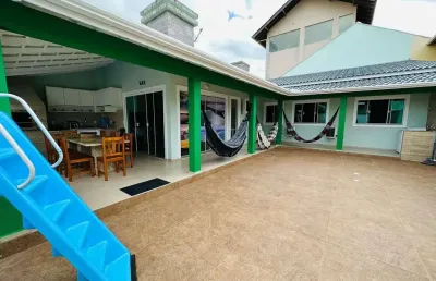 Casa com 4 quartos para alugar na Rua Vereador Manoel José dos Santos, Bombas, Bombinhas