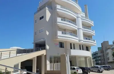 Apartamento com 3 quartos para alugar na Rua Vereador Manoel José dos Santos, Centro, Bombinhas