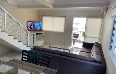 Casa com 3 quartos para alugar na Rua Vereador Manoel José dos Santos, Bombas, Bombinhas