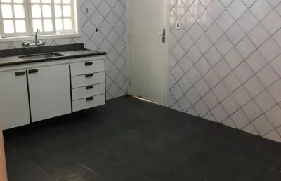 Casa com 3 quartos para alugar no Ipiranga, São Paulo 