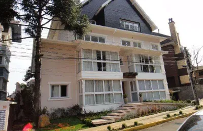 Apartamento 02 dorm. à venda no bairro centro com 147 m² de área privativa - 2 vagas de garagem