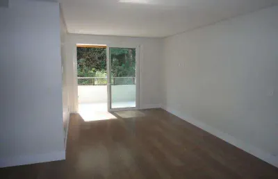 Apartamento 02 dorm. à venda no bairro centro com 82 m² de área privativa - 2 vagas de garagem