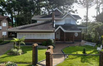Casa 03 dorm. à venda no bairro planalto com 259 m² de área privativa - 2 vagas de garagem