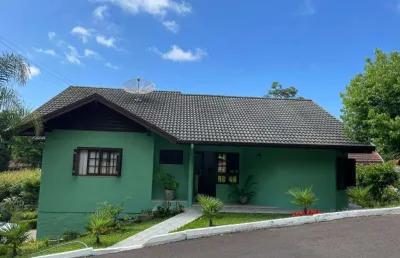 Casa 05 dorm. à venda no bairro planalto com 220 m² de área privativa - 2 vagas de garagem