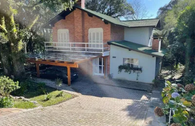 Casa 03 dorm. à venda no bairro ipê amarelo com 205 m² de área privativa - 1 vaga de garagem