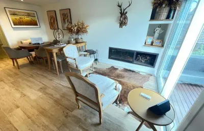 Casa 03 dorm. à venda no bairro centro com 249 m² de área privativa - 2 vagas de garagem