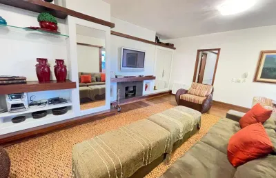 Apartamento 05 dorm. à venda no bairro centro com 176 m² de área privativa - 4 vagas de garagem