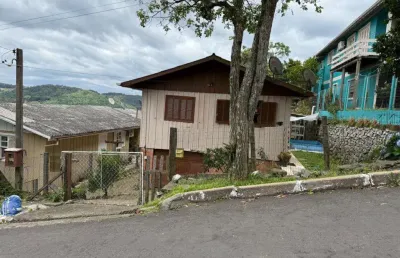 Casa 02 dorm. à venda no bairro floresta com 85 m² de área privativa - 1 vaga de garagem