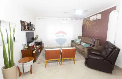 Sobrado 3 dormitórios - bom clima - próximo da prefeitura