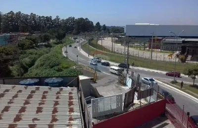 Ponto comercial para alugar na Rua Jamil Zarif, 816, Aeroporto, Guarulhos