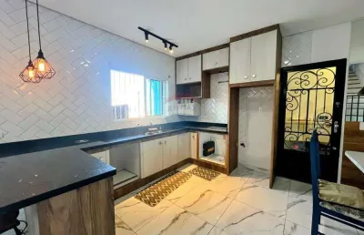 Sobrado 3 dormitórios - próximo a avenida guarulhos