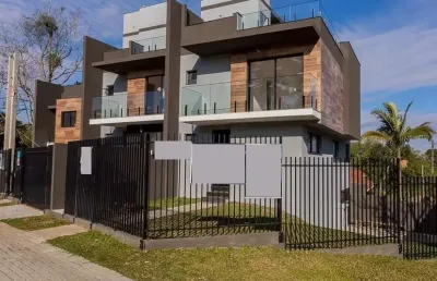 Belíssimo sobrado na mateu leme 3 quartos sendo 1 suíte
