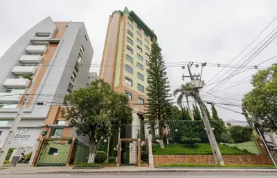 Apartamento com 3 quartos e 3 banheiros a venda alto da gloria