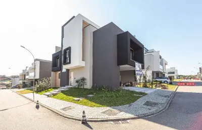 Casa em condomínio fechado com 3 quartos à venda na Rua Fernando de Noronha, 2590, Santa Cândida, Curitiba