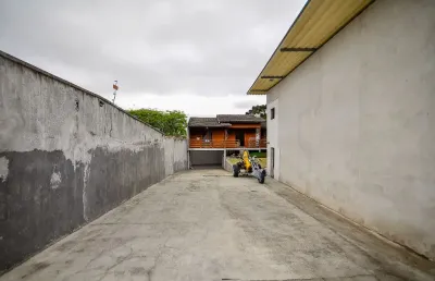 Casa com 2 quartos à venda na Rua Theodoro Makiolka, 82540010, Santa Cândida, Curitiba