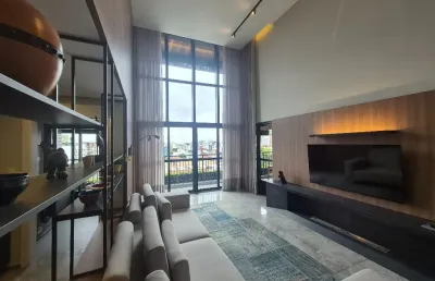 Lindo apartamento no batel. apartamento decorado a venda
