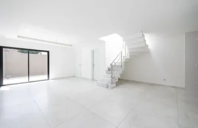 Belíssimo sobrado de alto padrão com 120m² no hauer