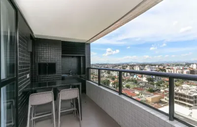 Lindo apartamento no bairro bacacheri com bairro cabral