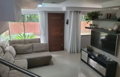 Lindo sobrado em condomínio fechado 3 suítes e 3 vagas de garagem