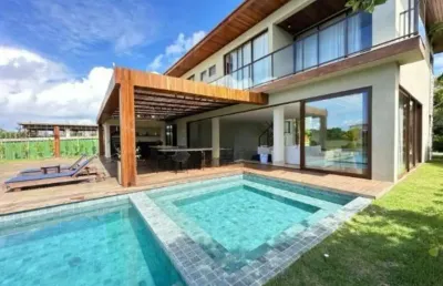 Casa de luxo à venda na praia do forte - 6 quartos, 6 suítes e área de lazer completa!