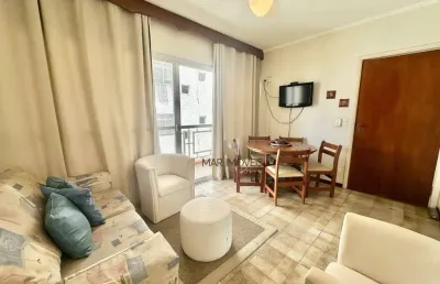 Apartamento á venda na praia da enseada, apenas 3 quadras do mar!