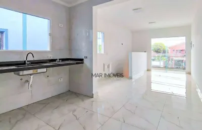 Casa sobreposta à venda no bairro santa rosa em guarujá | mar imóveis prime