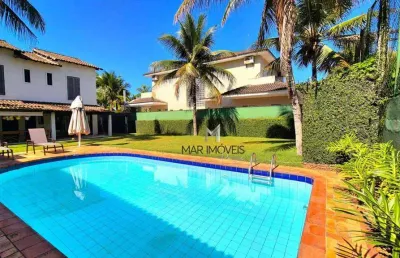 Casa em condomínio fechado na região da praia de pernambuco no guarujá!