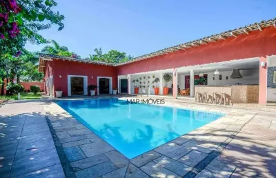 Casa à venda na praia de pernambuco em guarujá | mar imóveis prime