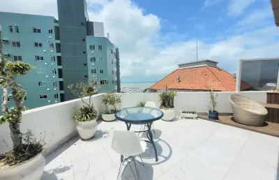 Cobertura com 3 quartos à venda na avenida engenheiro max de souza, 1596, coqueiros, florianópolis por r$ 1.300.000