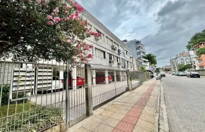Apartamento com 3 quartos à venda na rua doutor abel capela, 41, coqueiros, florianópolis por r$ 500.000