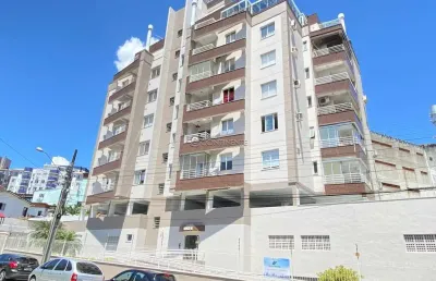 Apartamento com 2 quartos à venda na rua kurt rantour, 330, capoeiras, florianópolis por r$ 470.000