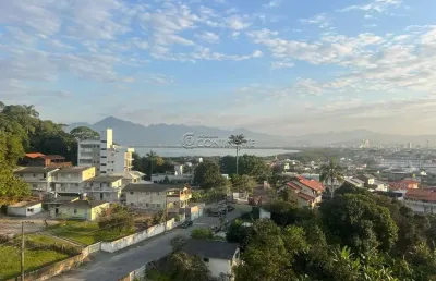 Apartamento com 2 quartos à venda na rua frederico afonso, 5780, ponta de baixo, são josé por r$ 330.000