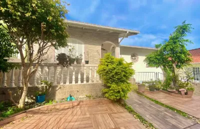 Casa com 4 quartos à venda na rua olegário da silva ramos, 366, capoeiras, florianópolis por r$ 900.000