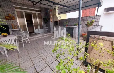 Casa à venda, 3 quartos no bairro campo grande em santos