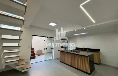 Casa à venda, 3 quartos no bairro ponta da praia em santos
