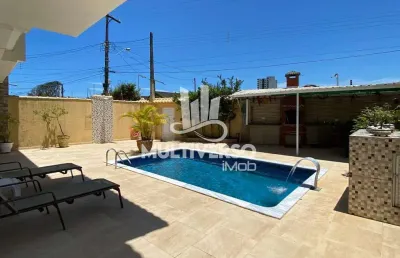 Sobrado à venda, 3 quartos no bairro solemar em praia grande