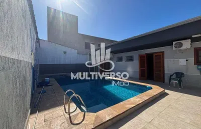 Casa à venda, 3 quartos no bairro canto do forte em praia grande